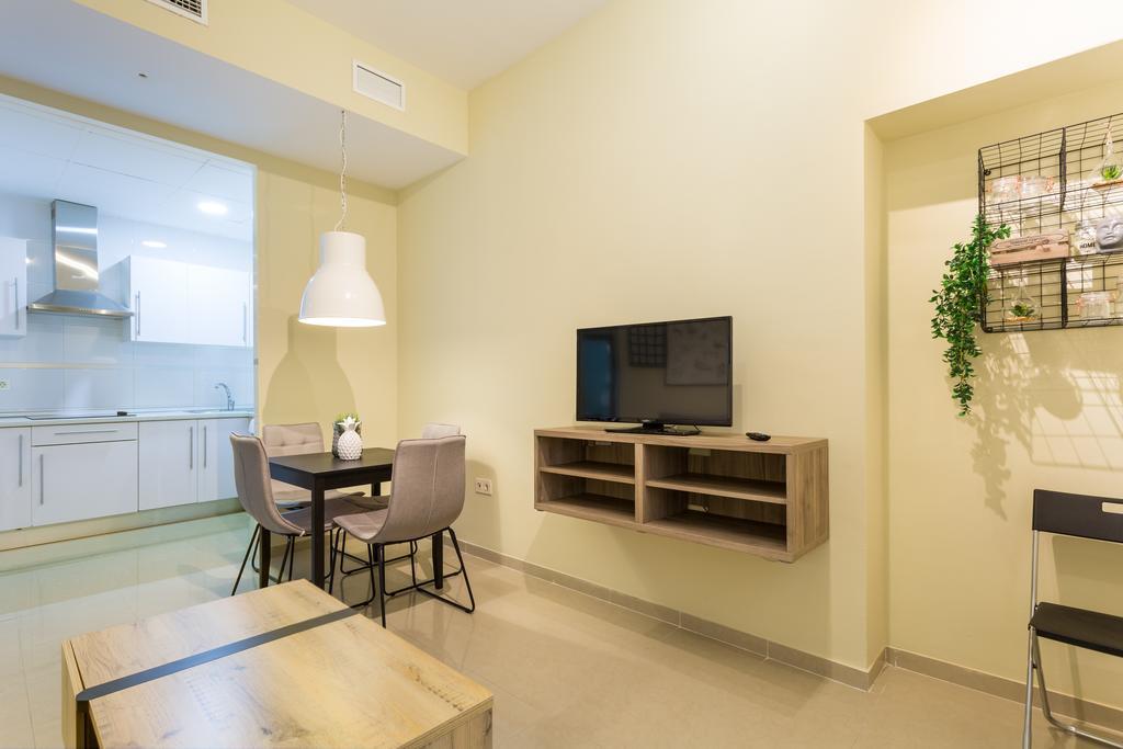 Apartamentos Diaber San Leandro Σεβίλλη Εξωτερικό φωτογραφία